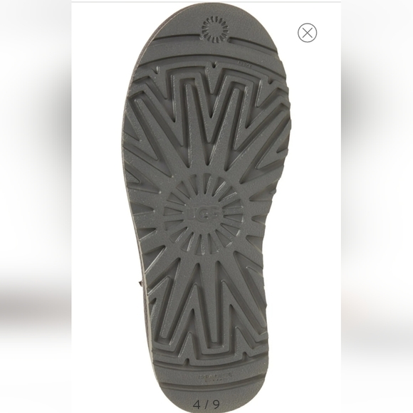 UGG Classic Ii Tall Shearling Boot Grey - Picture 4 of 9